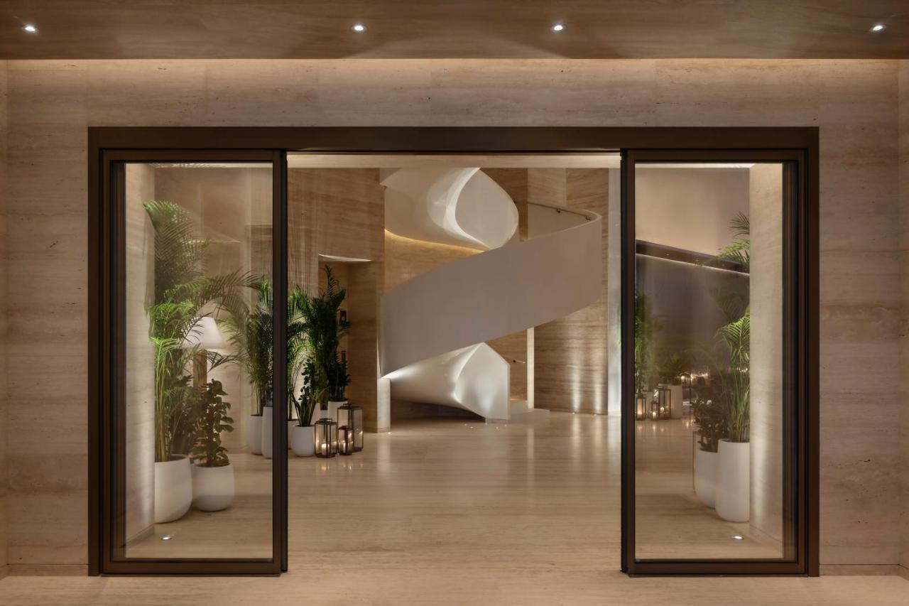The Dubai Edition المظهر الخارجي الصورة The entrance of the hotel